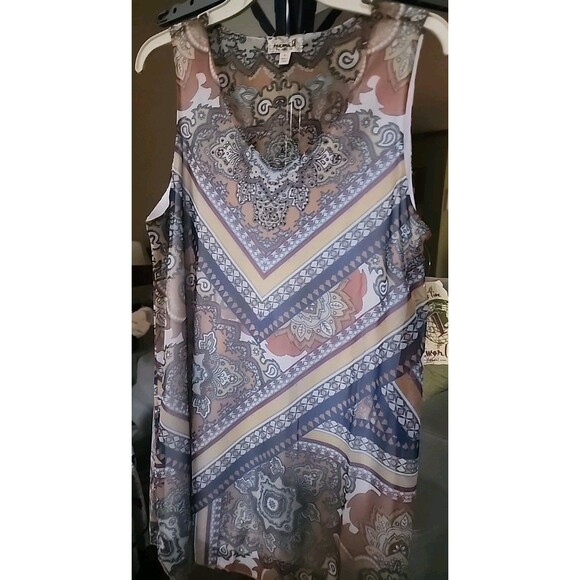 One World Womens XL Geometric Paisley Print Tshirt Tunic Top NWT B7 Rhinestone - Picture 1 of 8